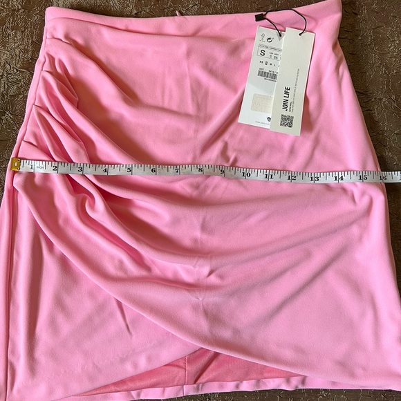 ZARA BUSTIER CROP TOP & DRAPED MINI SKIRT - Picture 5 of 11